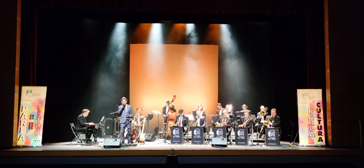 Crazy Big Band Crazy Big Band